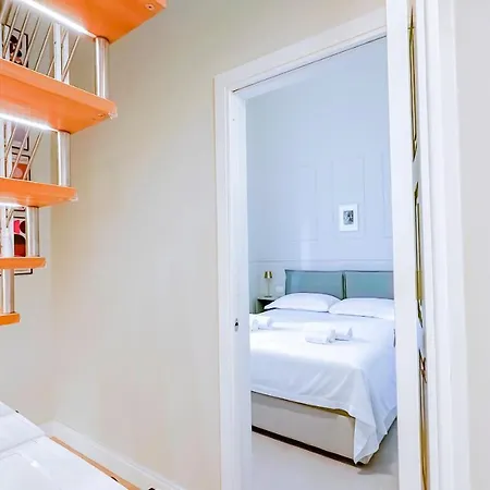 Alighieri Boutique Apartment-2